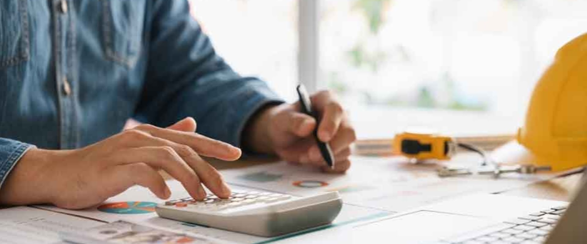 Effective Strategies for Keeping Your Home Construction Project on Track and Within Budget
